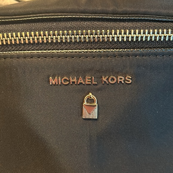 Michael Kors Belt Bag - Picture 2 of 4